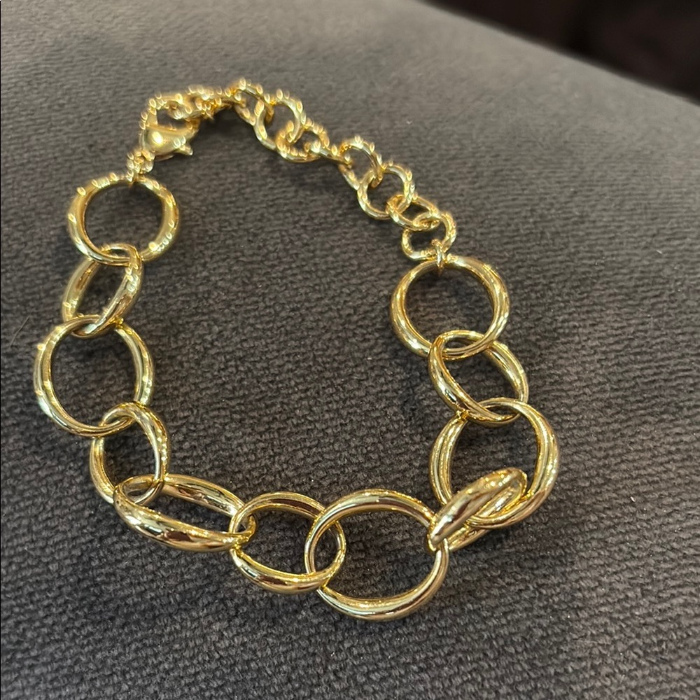 Bayou With Love Elegant Gold Chain Bracelet